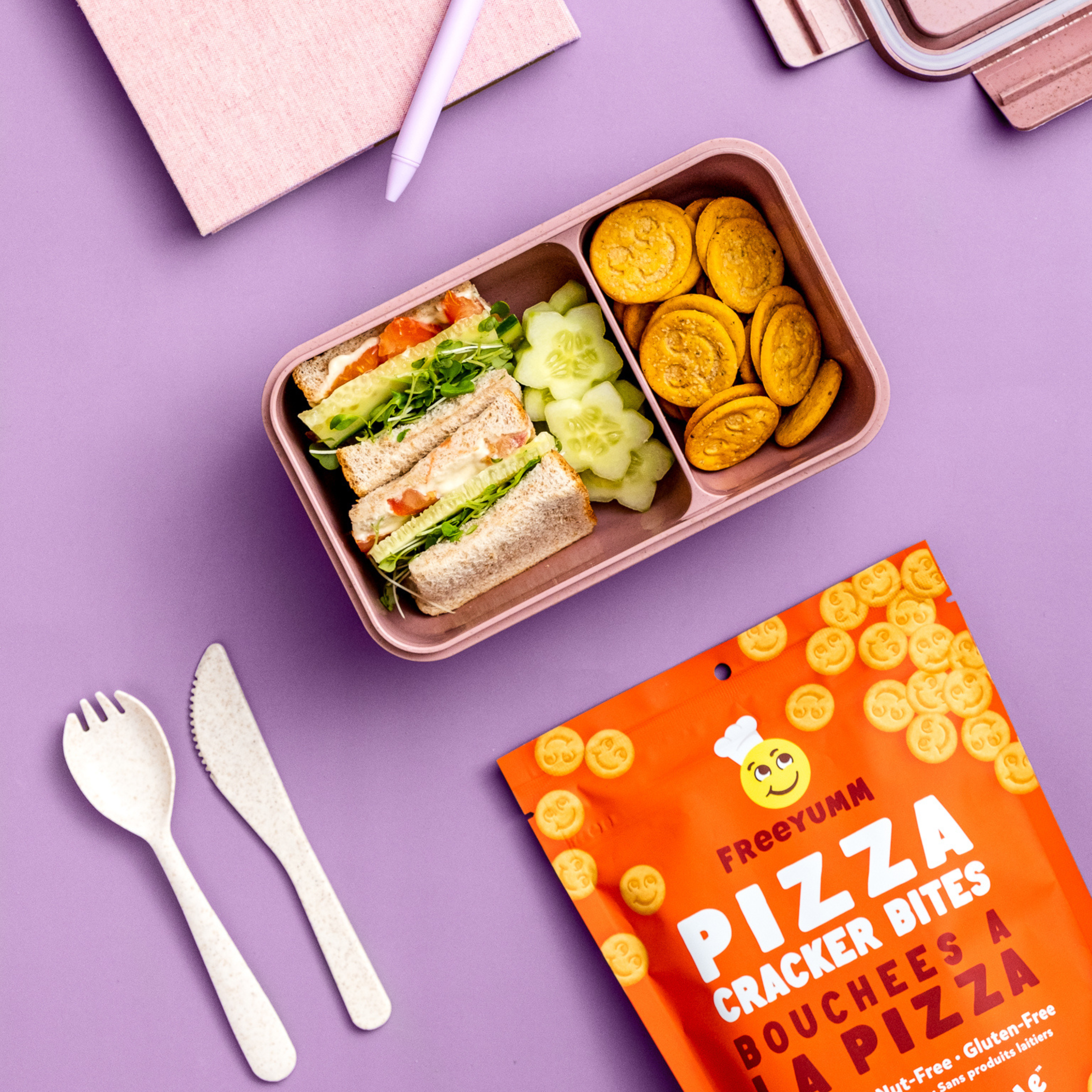 PIZZA CRACKER BITES